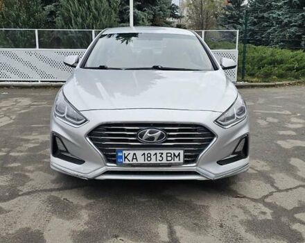 Сірий Хендай Соната, об'ємом двигуна 2.36 л та пробігом 130 тис. км за 9600 $, фото 9 на Automoto.ua