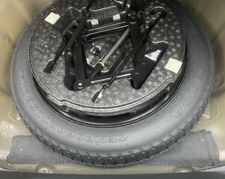 Серый Хендай Соната, объемом двигателя 2.4 л и пробегом 75 тыс. км за 13700 $, фото 12 на Automoto.ua