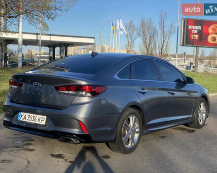 Серый Хендай Соната, объемом двигателя 2.4 л и пробегом 75 тыс. км за 13700 $, фото 2 на Automoto.ua