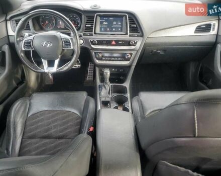 Серый Хендай Соната, объемом двигателя 2.4 л и пробегом 151 тыс. км за 2300 $, фото 7 на Automoto.ua
