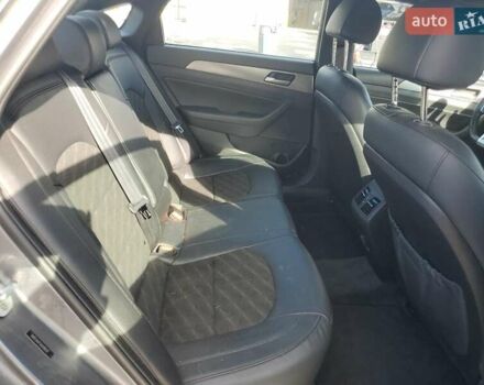 Сірий Хендай Соната, об'ємом двигуна 2.4 л та пробігом 162 тис. км за 2800 $, фото 9 на Automoto.ua