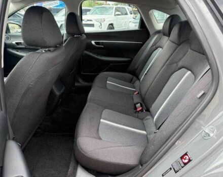 Сірий Хендай Соната, об'ємом двигуна 2.5 л та пробігом 45 тис. км за 3800 $, фото 8 на Automoto.ua