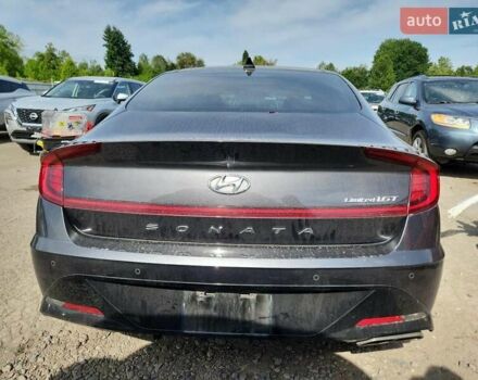 Серый Хендай Соната, объемом двигателя 1.6 л и пробегом 150 тыс. км за 5800 $, фото 5 на Automoto.ua
