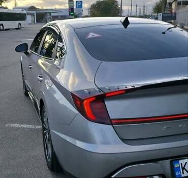 Сірий Хендай Соната, об'ємом двигуна 2 л та пробігом 53 тис. км за 27000 $, фото 14 на Automoto.ua