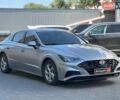 Серый Хендай Соната, объемом двигателя 2.5 л и пробегом 130 тыс. км за 20380 $, фото 2 на Automoto.ua
