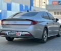 Серый Хендай Соната, объемом двигателя 2.5 л и пробегом 130 тыс. км за 20380 $, фото 3 на Automoto.ua