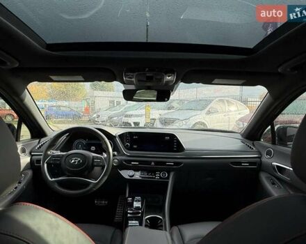 Серый Хендай Соната, объемом двигателя 1.6 л и пробегом 41 тыс. км за 21900 $, фото 10 на Automoto.ua