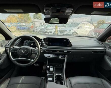 Серый Хендай Соната, объемом двигателя 1.6 л и пробегом 41 тыс. км за 21900 $, фото 11 на Automoto.ua