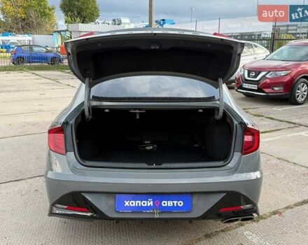 Серый Хендай Соната, объемом двигателя 1.6 л и пробегом 41 тыс. км за 21900 $, фото 20 на Automoto.ua