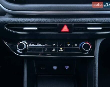 Серый Хендай Соната, объемом двигателя 2.5 л и пробегом 95 тыс. км за 16990 $, фото 24 на Automoto.ua