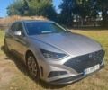 Серый Хендай Соната, объемом двигателя 2.5 л и пробегом 95 тыс. км за 18000 $, фото 1 на Automoto.ua