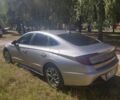 Серый Хендай Соната, объемом двигателя 2.5 л и пробегом 95 тыс. км за 18000 $, фото 5 на Automoto.ua
