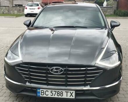 Сірий Хендай Соната, об'ємом двигуна 2.5 л та пробігом 85 тис. км за 18000 $, фото 19 на Automoto.ua