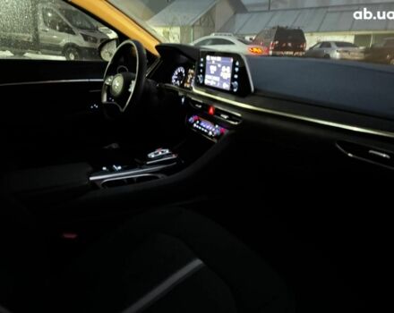 Серый Хендай Соната, объемом двигателя 2.5 л и пробегом 46 тыс. км за 19390 $, фото 26 на Automoto.ua