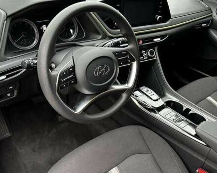 Серый Хендай Соната, объемом двигателя 2.4 л и пробегом 43 тыс. км за 15200 $, фото 16 на Automoto.ua