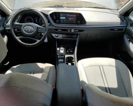 Сірий Хендай Соната, об'ємом двигуна 2.5 л та пробігом 116 тис. км за 13500 $, фото 4 на Automoto.ua