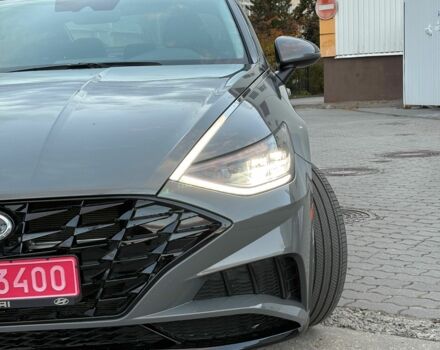 Серый Хендай Соната, объемом двигателя 2.5 л и пробегом 29 тыс. км за 21500 $, фото 3 на Automoto.ua