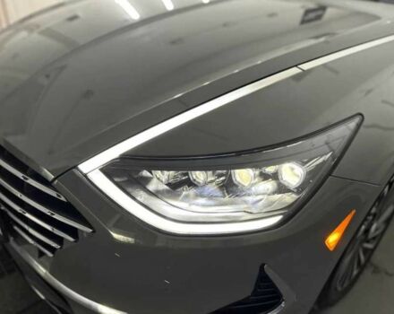 Сірий Хендай Соната, об'ємом двигуна 2 л та пробігом 68 тис. км за 15200 $, фото 5 на Automoto.ua