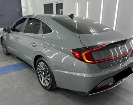 Сірий Хендай Соната, об'ємом двигуна 2 л та пробігом 68 тис. км за 15200 $, фото 4 на Automoto.ua