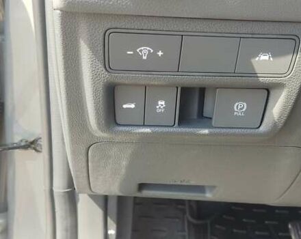 Серый Хендай Соната, объемом двигателя 2.5 л и пробегом 38 тыс. км за 25500 $, фото 5 на Automoto.ua