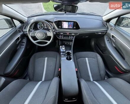 Серый Хендай Соната, объемом двигателя 2 л и пробегом 108 тыс. км за 22500 $, фото 20 на Automoto.ua