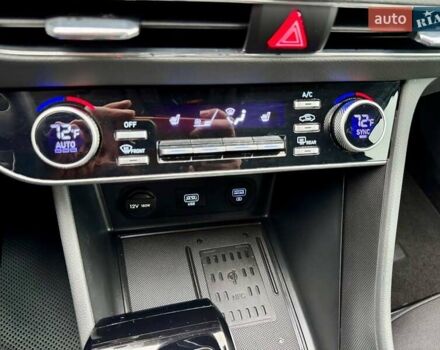 Сірий Хендай Соната, об'ємом двигуна 2.5 л та пробігом 53 тис. км за 19300 $, фото 36 на Automoto.ua