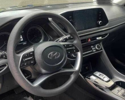 Сірий Хендай Соната, об'ємом двигуна 2.5 л та пробігом 43 тис. км за 6800 $, фото 5 на Automoto.ua