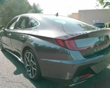 Серый Хендай Соната, объемом двигателя 2.5 л и пробегом 12 тыс. км за 15800 $, фото 3 на Automoto.ua