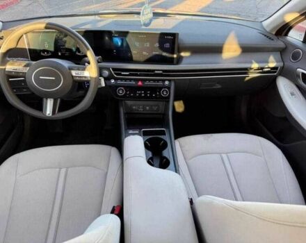 Серый Хендай Соната, объемом двигателя 2.5 л и пробегом 10 тыс. км за 10300 $, фото 8 на Automoto.ua