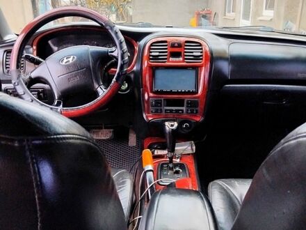 Серый Хендай Соната, объемом двигателя 2 л и пробегом 0 тыс. км за 3800 $, фото 1 на Automoto.ua