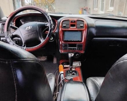 Серый Хендай Соната, объемом двигателя 2 л и пробегом 40 тыс. км за 3800 $, фото 1 на Automoto.ua