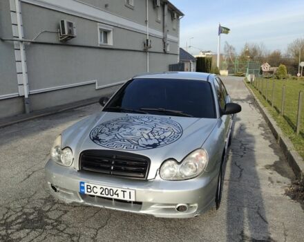 Хендай Соната 2004 в Львове на Automoto.ua Серый Хендай Соната, объемом двигателя 2 л и пробегом 380 тыс. км за 2700 $, фото 1 на Automoto.ua