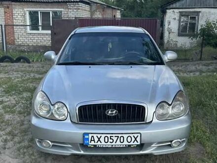 Сірий Хендай Соната, об'ємом двигуна 2 л та пробігом 230 тис. км за 2800 $, фото 1 на Automoto.ua