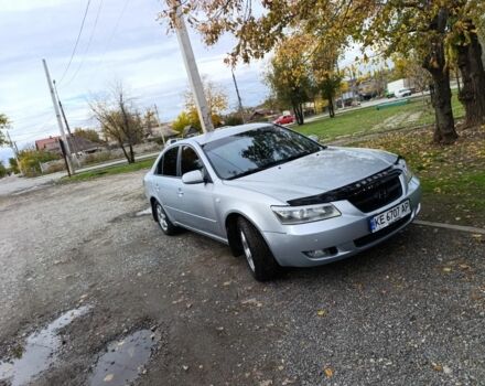 Серый Хендай Соната, объемом двигателя 2.4 л и пробегом 273 тыс. км за 5000 $, фото 1 на Automoto.ua