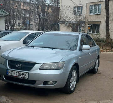 Хендай Соната 2006 в Березовке на Automoto.ua Серый Хендай Соната, объемом двигателя 2.4 л и пробегом 193 тыс. км за 7000 $, фото 1 на Automoto.ua