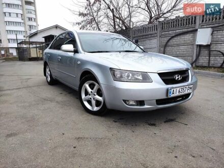 Хендай Соната 2007 в Борисполе на Automoto.ua Серый Хендай Соната, объемом двигателя 2.4 л и пробегом 235 тыс. км за 5750 $, фото 1 на Automoto.ua