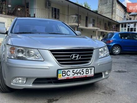 Хендай Соната 2008 у Львові на Automoto.ua Сірий Хендай Соната, об'ємом двигуна 2 л та пробігом 99 тис. км за 7100 $, фото 1 на Automoto.ua