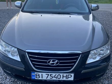 Хендай Соната 2008 у Глобино на Automoto.ua Сірий Хендай Соната, об'ємом двигуна 2 л та пробігом 206 тис. км за 5100 $, фото 1 на Automoto.ua