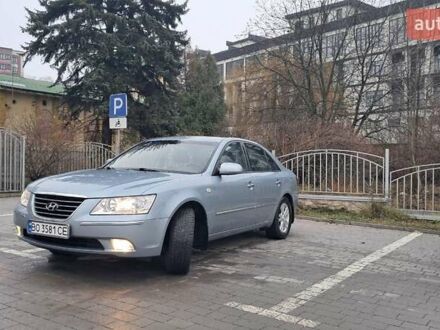 Хендай Соната 2008 в Тернополе на Automoto.ua Серый Хендай Соната, объемом двигателя 2 л и пробегом 126 тыс. км за 7700 $, фото 1 на Automoto.ua