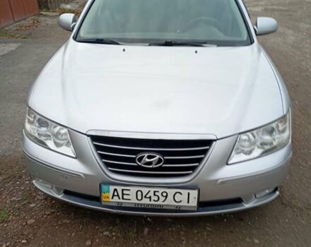 Сірий Хендай Соната, об'ємом двигуна 2 л та пробігом 350 тис. км за 4700 $, фото 1 на Automoto.ua