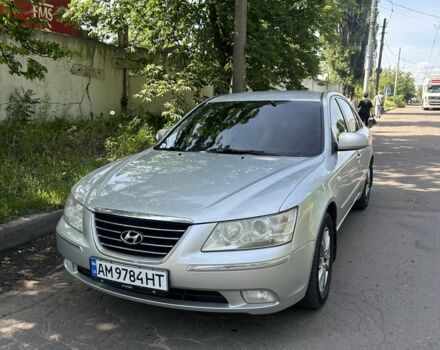 Серый Хендай Соната, объемом двигателя 2.4 л и пробегом 215 тыс. км за 5500 $, фото 1 на Automoto.ua