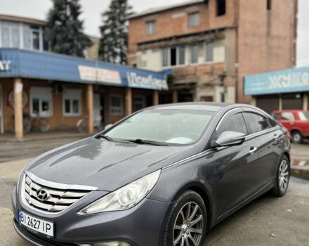 Серый Хендай Соната, объемом двигателя 2.4 л и пробегом 270 тыс. км за 7900 $, фото 1 на Automoto.ua