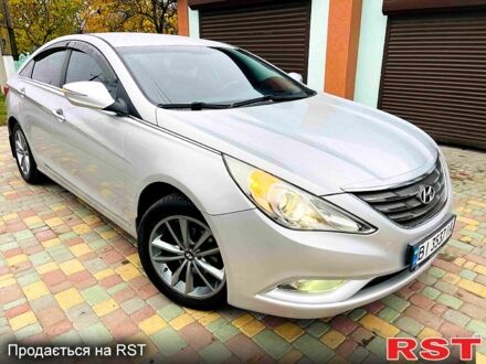 Серый Хендай Соната, объемом двигателя 2 л и пробегом 283 тыс. км за 8300 $, фото 1 на Automoto.ua