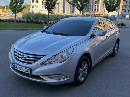 Хендай Соната 2012 в Днепре (Днепропетровске) на Automoto.ua Серый Хендай Соната, объемом двигателя 2 л и пробегом 145 тыс. км за 8500 $, фото 1 на Automoto.ua