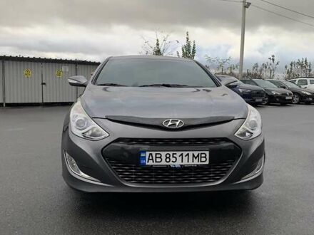 Серый Хендай Соната, объемом двигателя 2 л и пробегом 213 тыс. км за 12800 $, фото 1 на Automoto.ua