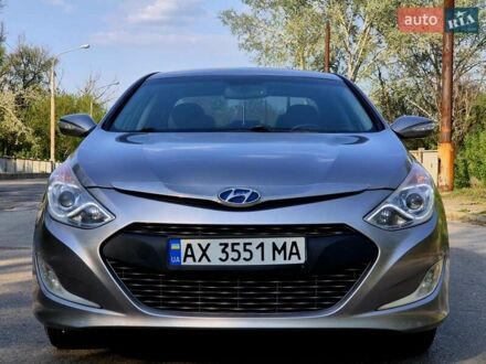 Хендай Соната 2012 у Харкові на Automoto.ua Сірий Хендай Соната, об'ємом двигуна 2.36 л та пробігом 225 тис. км за 8800 $, фото 1 на Automoto.ua