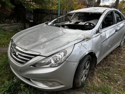 Сірий Хендай Соната, об'ємом двигуна 2 л та пробігом 280 тис. км за 4500 $, фото 1 на Automoto.ua