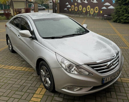 Серый Хендай Соната, объемом двигателя 2 л и пробегом 488 тыс. км за 7200 $, фото 1 на Automoto.ua