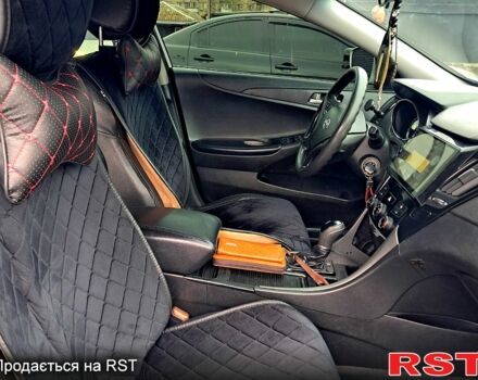 Сірий Хендай Соната, об'ємом двигуна 2 л та пробігом 0 тис. км за 8200 $, фото 1 на Automoto.ua