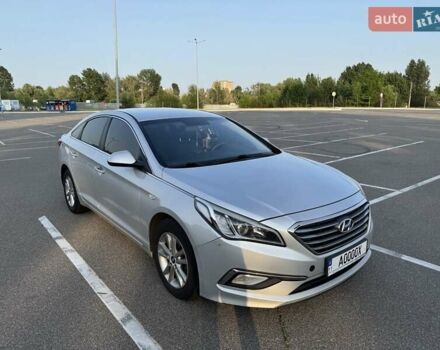 Сірий Хендай Соната, об'ємом двигуна 2 л та пробігом 177 тис. км за 10000 $, фото 1 на Automoto.ua